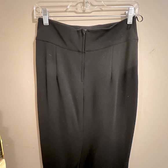 🛍️$8 or 3 for $20😍 H&M Soft double faced cotton pencil skirt in black - Picture 3 of 5